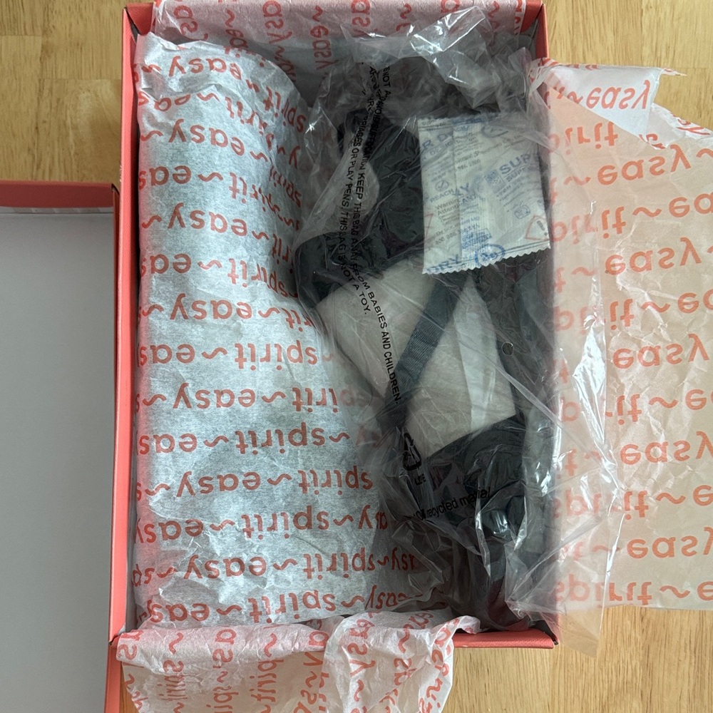 NIB Easy Spirit Women Sandals 7.5 W #MtF